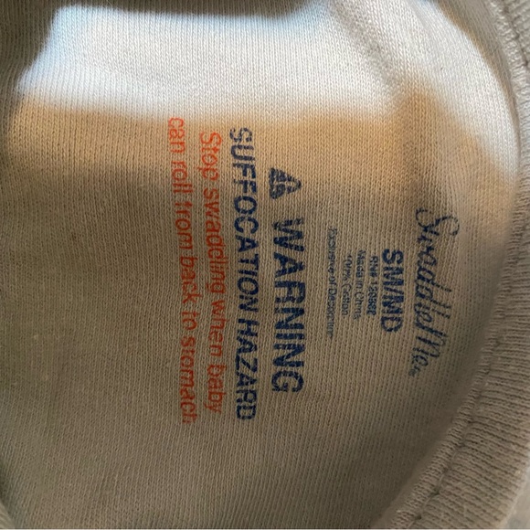 4 Baby Sleeping Swaddles in Various Sizes, Newborn to Large - Picture 2 of 5